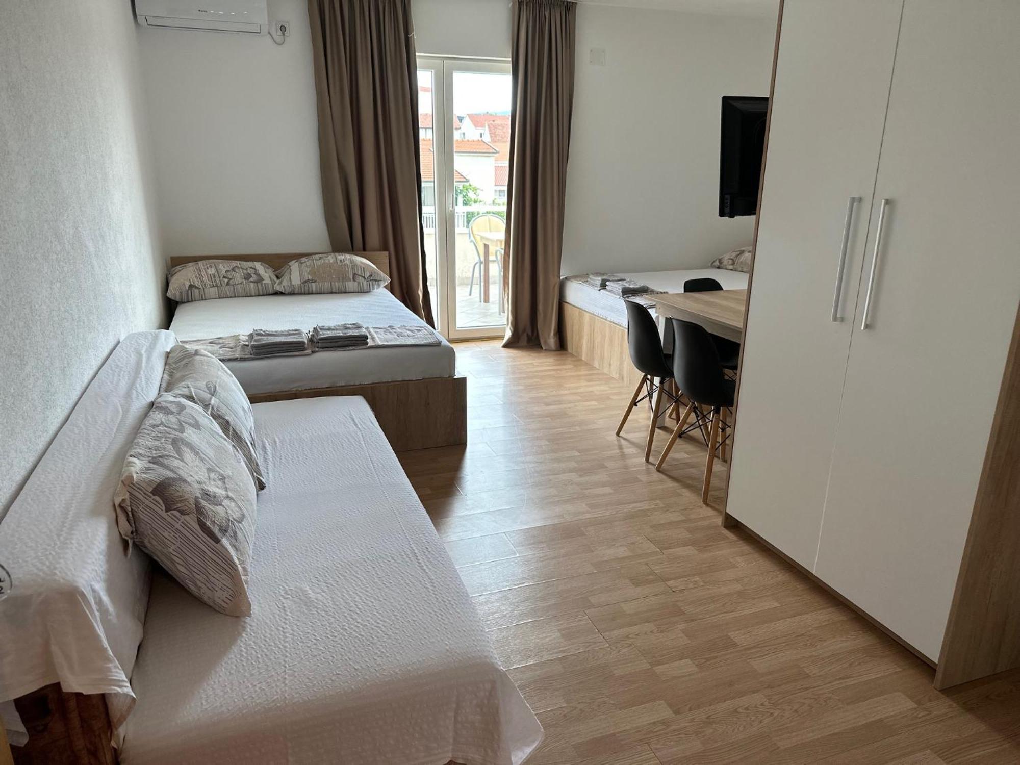 Royal Apartments Неум Экстерьер фото