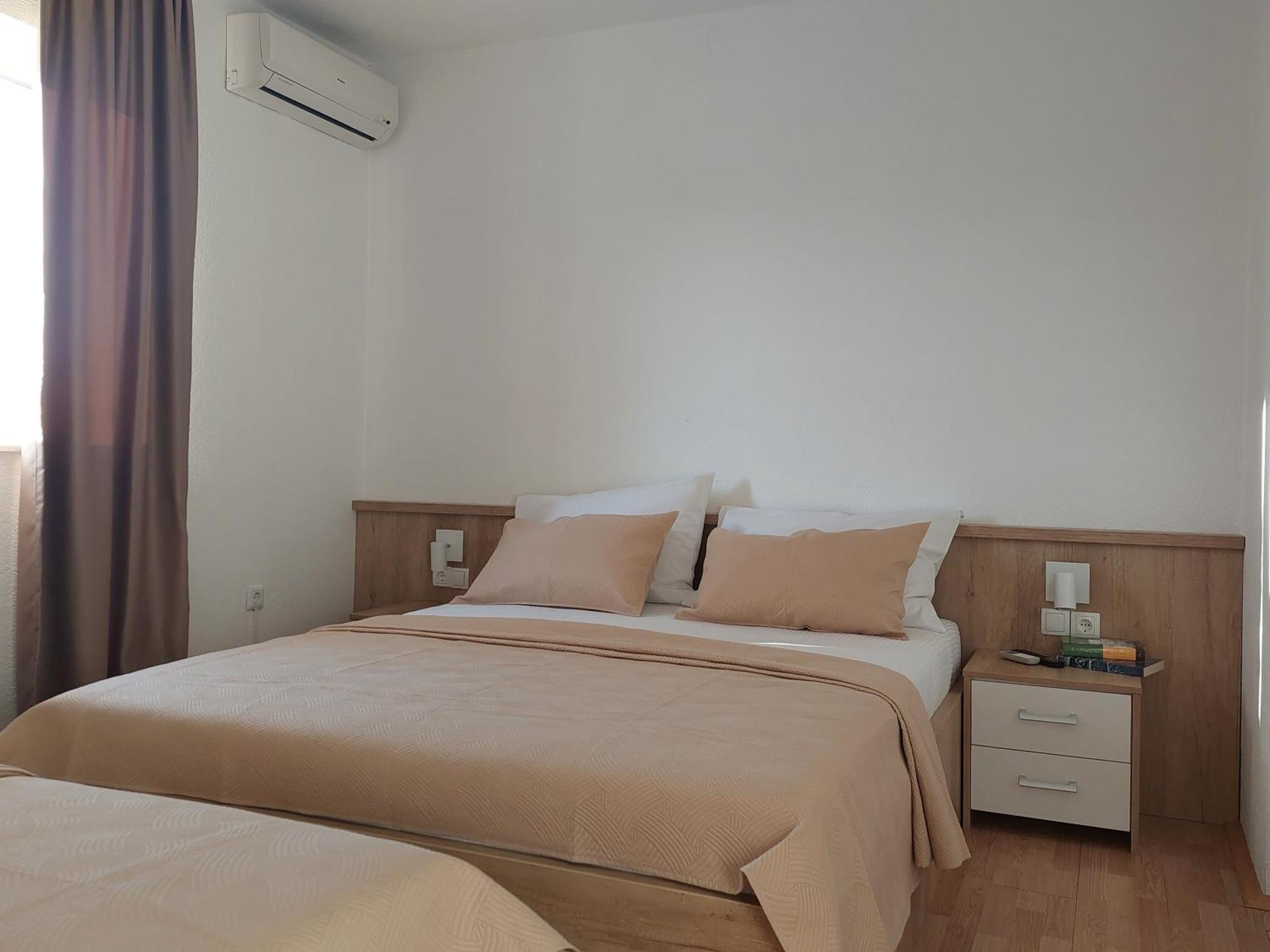 Royal Apartments Неум Экстерьер фото