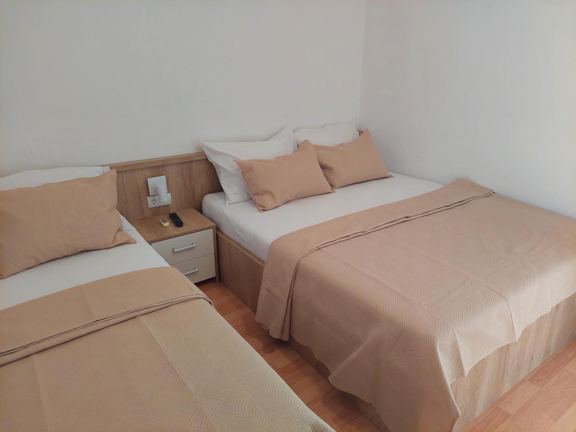 Royal Apartments Неум Экстерьер фото